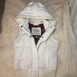 Abercrombie kids puffer vest